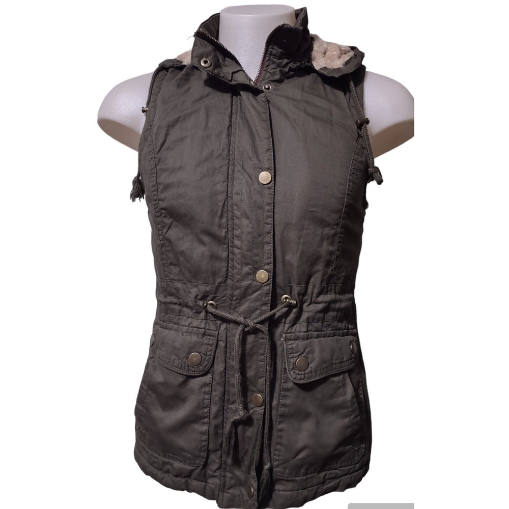 YMI Utility Vest Medium Womens Gorp Cabin Core Olive‎ Green Faux Fur Hood Bold